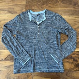 Men’s Hugo Boss lightweight shirt